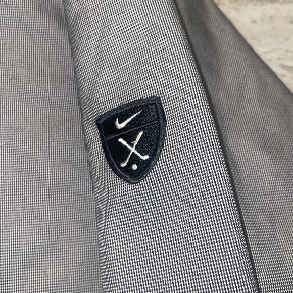 Nike Golf Clima-Fit grayish  pullover windbreaker jacket. - Picture 2 of 4